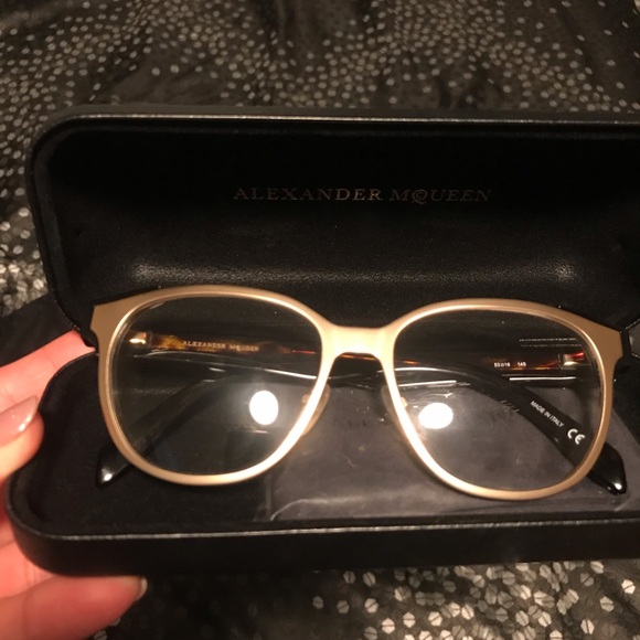 Alexander McQueen Glasses